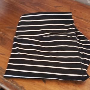 Stripped leggings